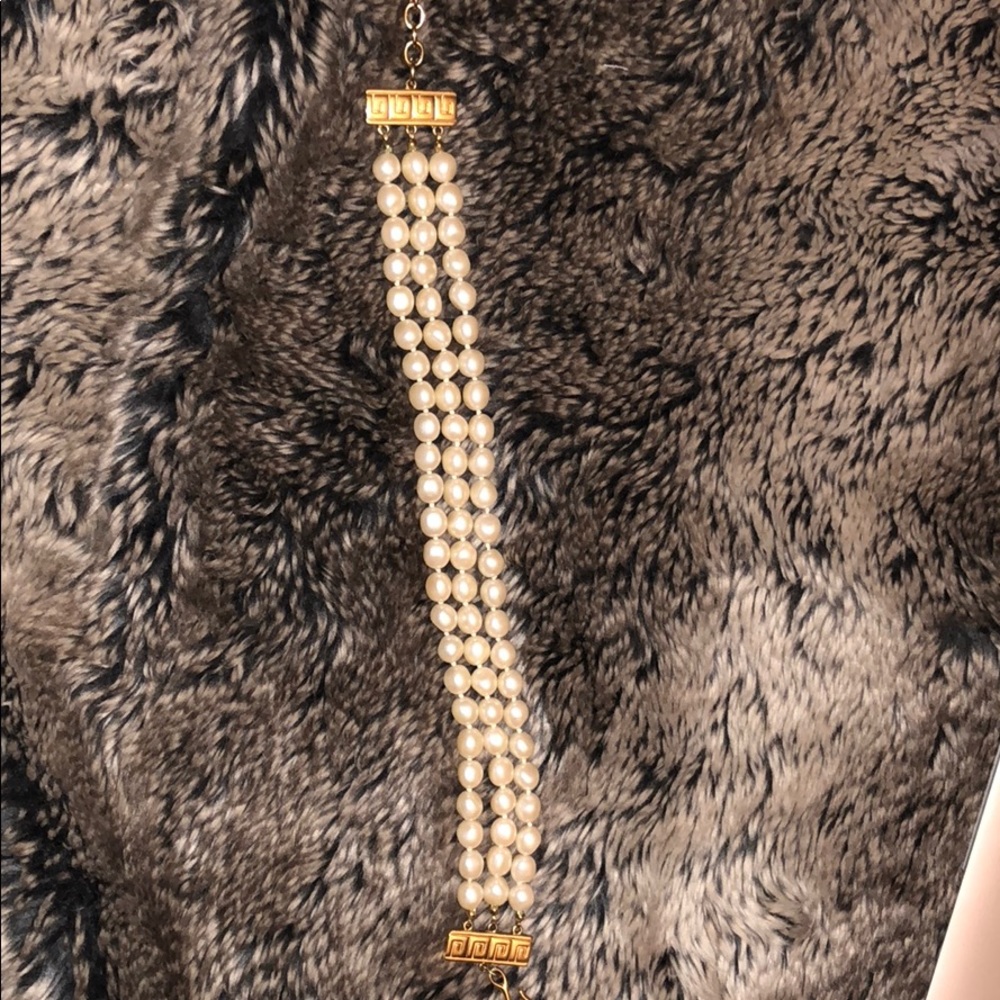 Vintage Givenchy pearl choker